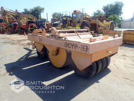 CUSTOM BUILT TOWED COMBINATION ROAD ROLLER - picture1' - Click to enlarge