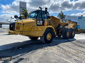 Caterpillar 725C2 Dump Truck  - picture0' - Click to enlarge