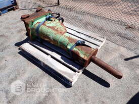 HYDRAULIC ROCK BREAKER TO SUIT 13T EXCAVATOR - picture0' - Click to enlarge