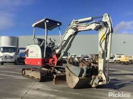 Takeuchi TB225 - picture0' - Click to enlarge