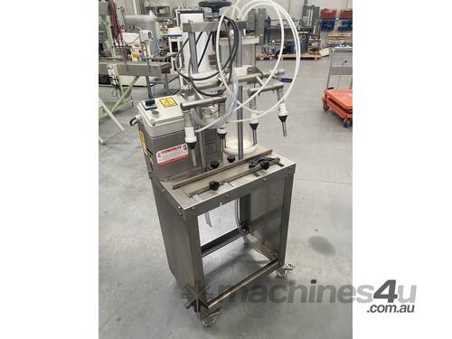 Vacuum Filler Available