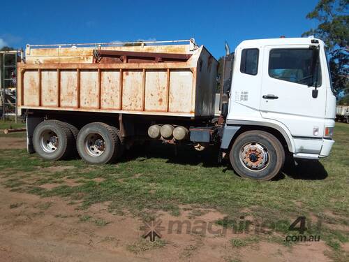 Tipper with Water tank