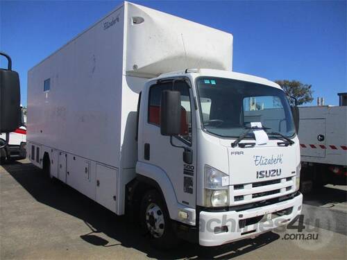 Isuzu FRR500