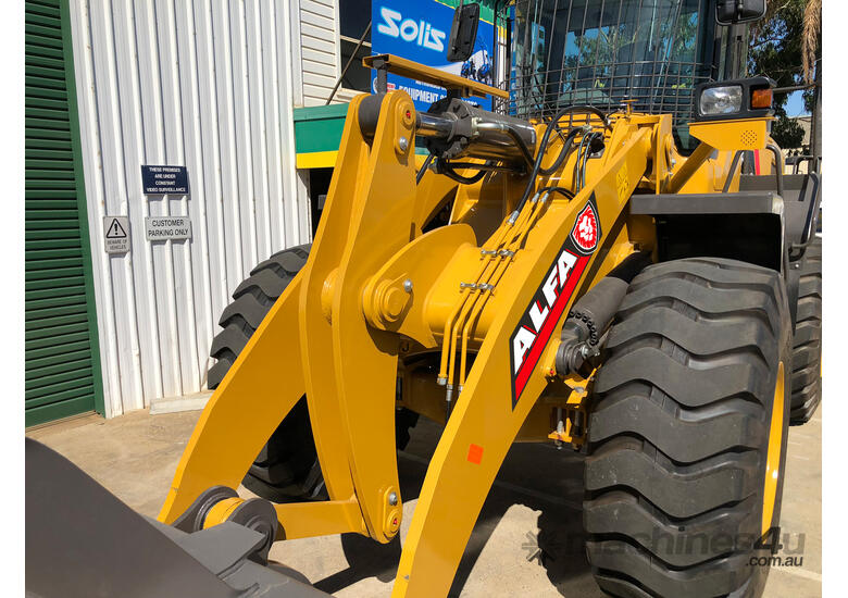 caption LOVOL WL958K-Cummins - 18 Tonne ALFA Series Wheel Loader + FREE Mini Excavator