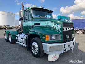 2004 Mack CH Fleetliner - picture0' - Click to enlarge