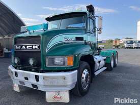 2004 Mack CH Fleetliner - picture0' - Click to enlarge