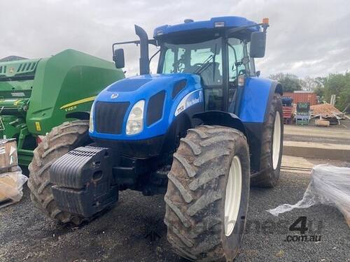 New Holland T7530 Utility Tractors