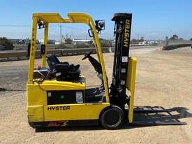 Hyster J40ZT - picture0' - Click to enlarge