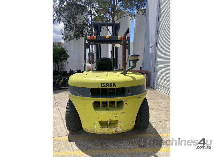 Hire ME 7T Clark Forklift