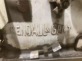 Used Kendall and Gent Pipe and Bolt Threader - picture0' - Click to enlarge