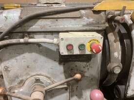 Used Kendall and Gent Pipe and Bolt Threader - picture1' - Click to enlarge