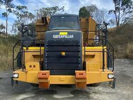 2008 CATERPILLAR 770 WATER TRUCK - picture1' - Click to enlarge