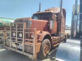 Western Star 4900fx - picture0' - Click to enlarge