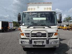 Hino 500 Series - picture0' - Click to enlarge