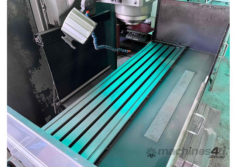 Used king rich King Rich CNC milling machine CNC Milling Machine in