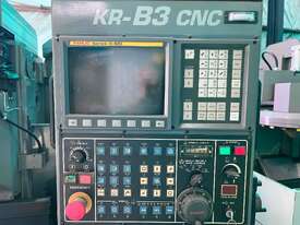 King Rich CNC milling machine - picture2' - Click to enlarge