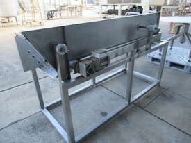 Flat Belt Conveyor, 1500mm L x 450mm W x 900mm H - picture1' - Click to enlarge