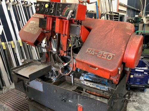 Amada Automatic bandsaw -- * SOLD 