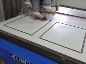 cnc router wood working machine beat pannel saw - picture0' - Click to enlarge