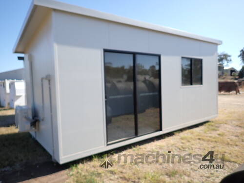 Portable building 6m x 3m