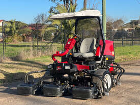 Toro 3550D Golf Greens mower Lawn Equipment - picture0' - Click to enlarge