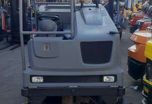 ACTIVE FORKLIFTS - Karcher Sweeper Scrubber 2017 model $35000+gst ACTIVE FORKLIFTS - Karcher Sweeper Scrubber 2017 model $35000+gst