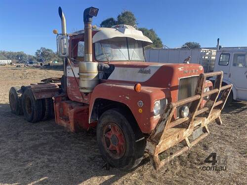 Mack R600 6X4