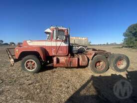 Mack R600 6X4 - picture2' - Click to enlarge