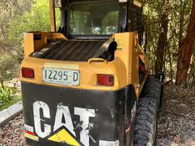 Skid Steer CAt 226B  - picture0' - Click to enlarge