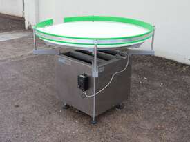 Motorized Accumulation Turntable - picture0' - Click to enlarge