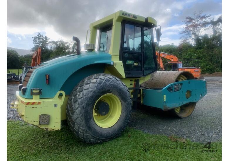 caption 2014 Ammann - 15T Flat Drum BIB Roller l 4873 Hours l Aircon ROPS Cab, 80% Good Rear Tyres
