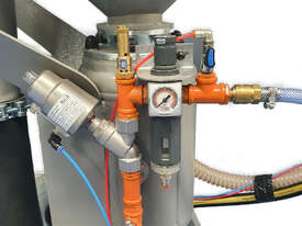 Dustless Mobile Sandblasting Machine - picture2' - Click to enlarge