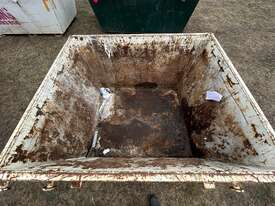 2m3 Skip Bin - picture0' - Click to enlarge