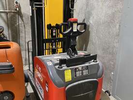 Forkforce Electric Pallet Truck - picture0' - Click to enlarge