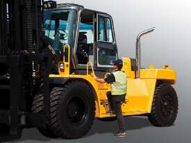 Hyundai Diesel Forklift 25T Model 250D-7E - picture0' - Click to enlarge