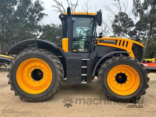 2020 JCB 8330 Fastrac Tractor