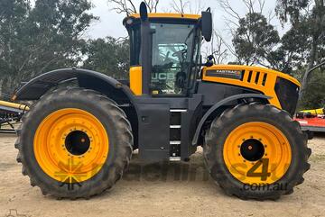 Jcb 2020   8330 Fastrac Tractor