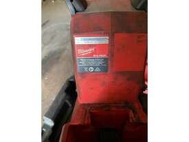 MILWAUKEE MAGNETIC DRILL PRESS - picture0' - Click to enlarge