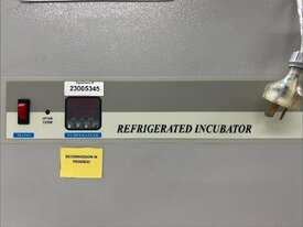 THERMOLINE TLMRI 1175 2 GD CR REFRIGERATED INCUBATOR - picture0' - Click to enlarge