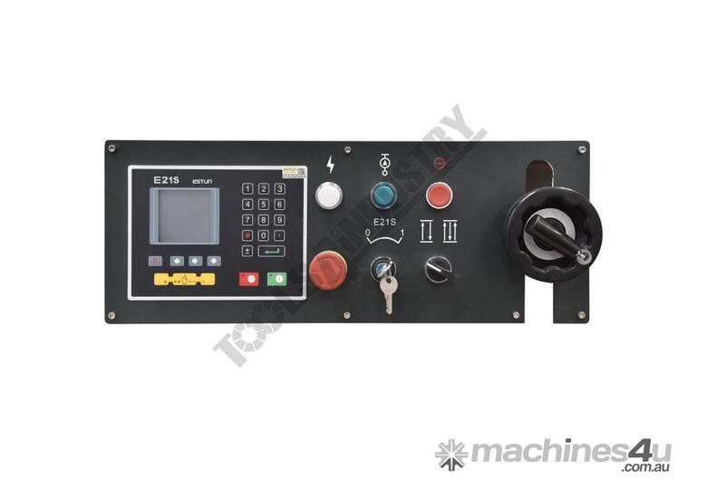 caption SHAW - HAFCO 2500mm x 4mm Mech Guillotine