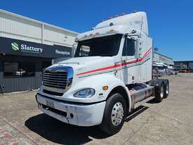 2010 Freightliner FLX Columbia 6x4 Prime Mover - picture1' - Click to enlarge