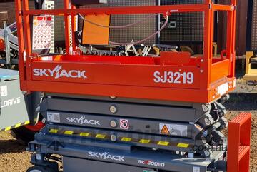 BRAND   19ft Skyjack Scissor Lift