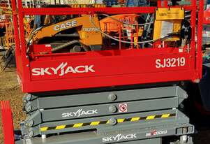BRAND NEW 19ft Skyjack Scissor Lift