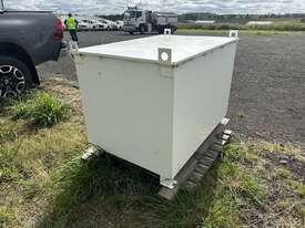 2022 400L Fuel Cube - picture0' - Click to enlarge