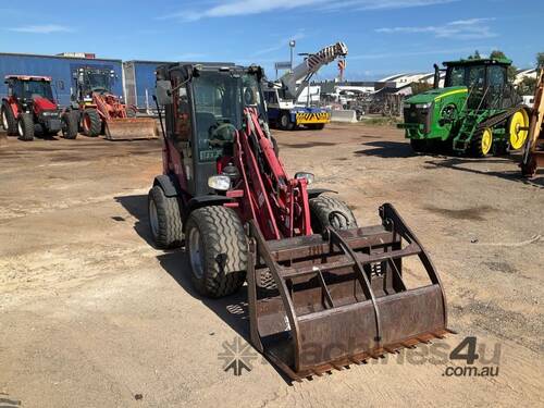 2012 Schaffer Loader (Wheeled)