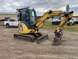 2011 Komatsu PC30MR-3 Excavator (Rubber Tracked) - picture0' - Click to enlarge