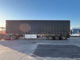 2013 Krueger ST-3-38 Tri Axle Flat Top Curtainside B Trailer - picture1' - Click to enlarge