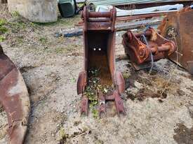 Excavator Bucket - picture0' - Click to enlarge