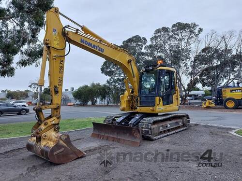 2017 KOMATSU PC138US-8 Excavator