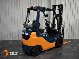 Used toyota 8fg18 forklift for sale 3700mm 2 stage clear view mast pneumatic tyres - picture1' - Click to enlarge